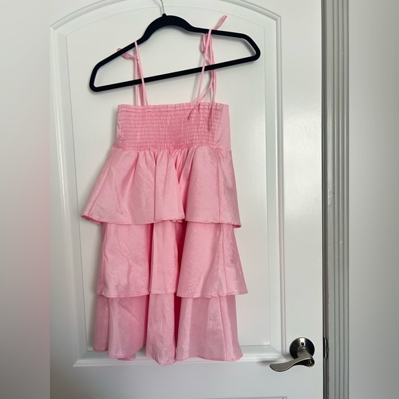 Show Me Your MuMu Meet Cute Pink Tiered Mini Dress size small NWOT - Picture 7 of 10